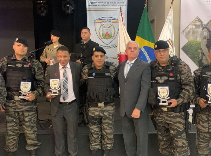 Primeira Companhia de Polícia Militar Independente comemora o 25º aniversário