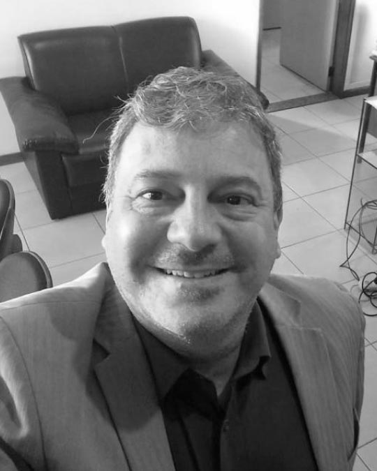 HAMILTON GOMES PEREIRA